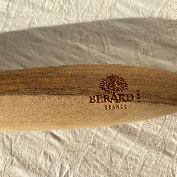 Berard Terra Spoon Large Olive Wood Spoon Made in France 12.75” - Picture 6 of 8